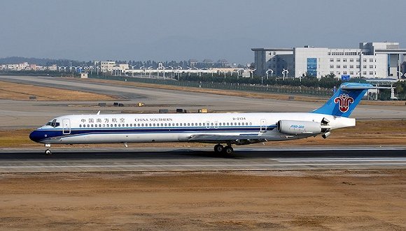 国产大飞机c919一飞冲天,将挑战波音空客双霸主地位