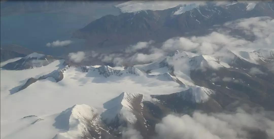 中国极地旅游论坛北山顶颠峰会美满竣事